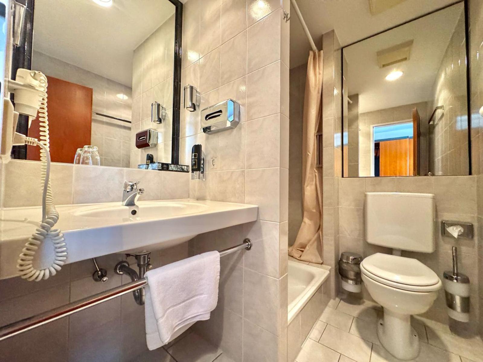 Ar Boutique Hotel Mannheim Dış mekan fotoğraf